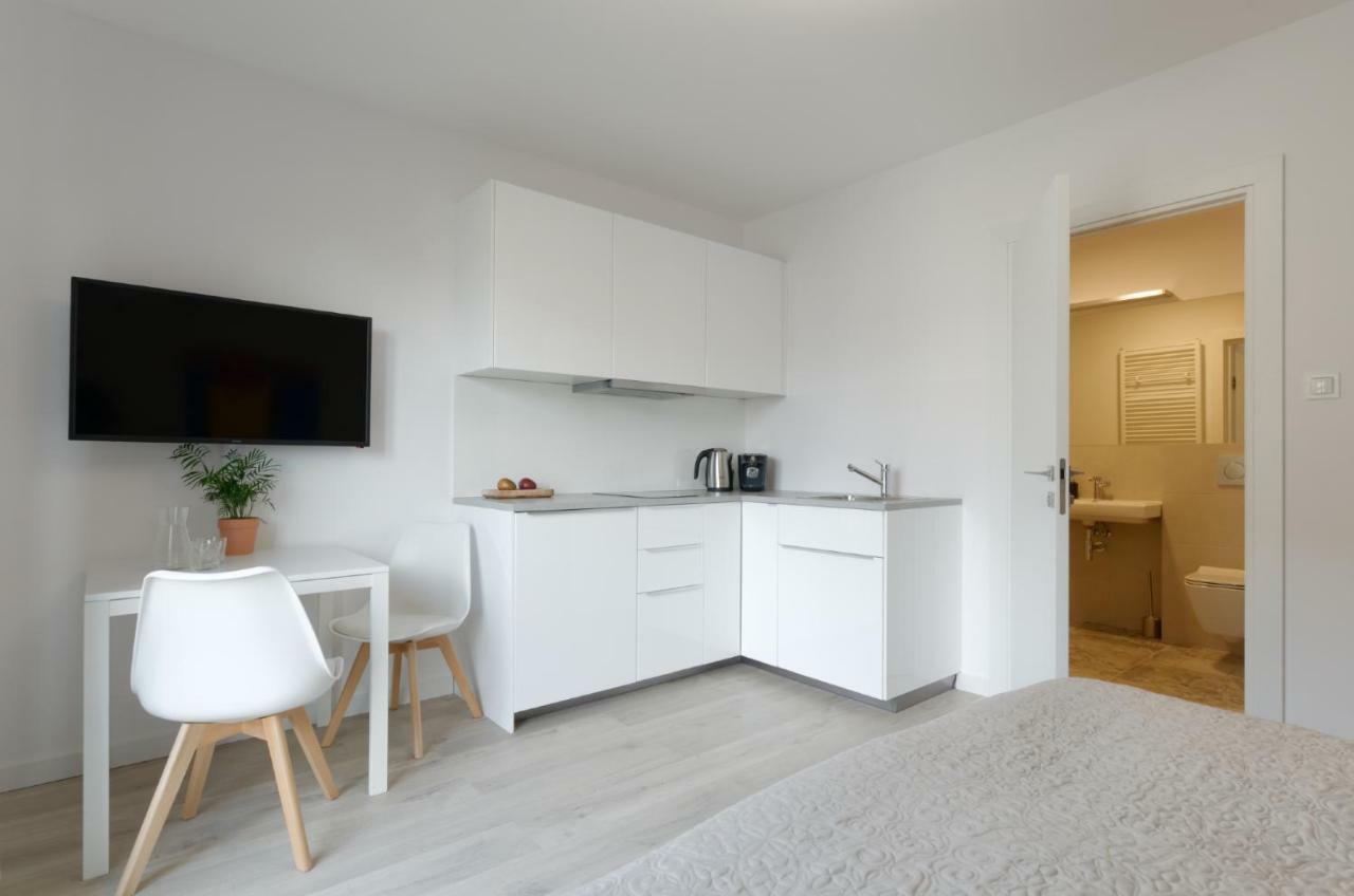 Apple Green Apartments Poznań Eksteriør billede
